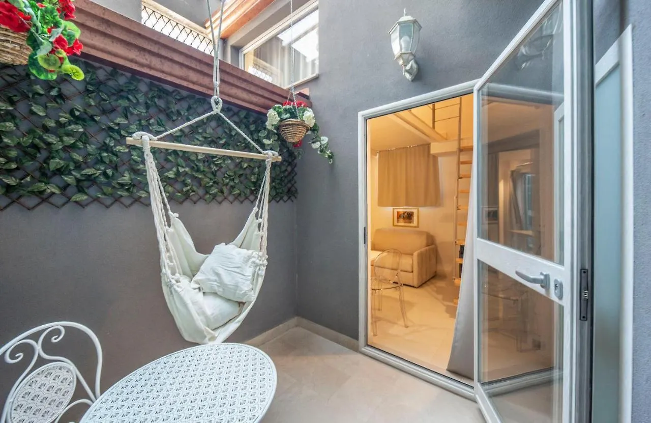 Bed & Breakfast Home Dentro Il Teatro Katánie