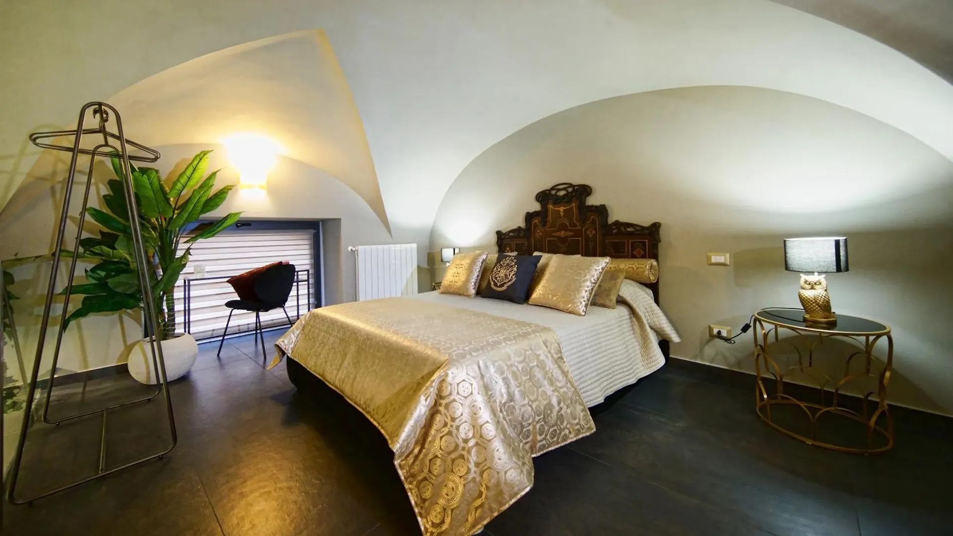 Bed & Breakfast Home Dentro Il Teatro Katánie